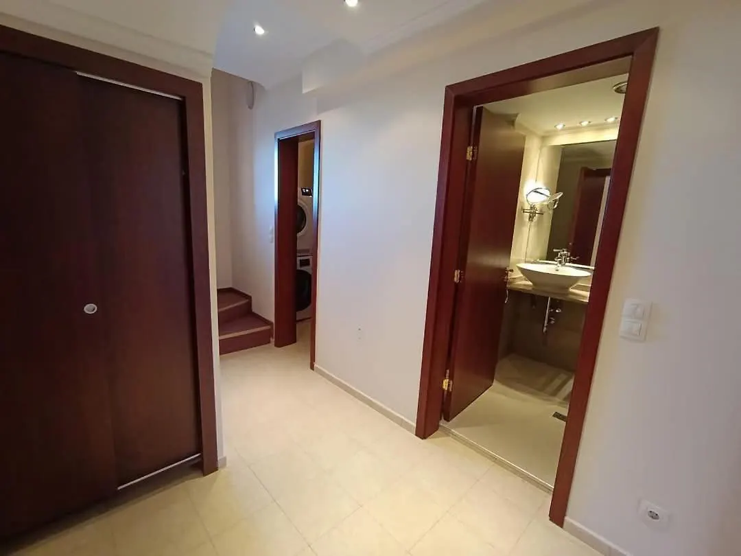 4 Rooms Apartment Next To A Ski Lift Bansko 0*,