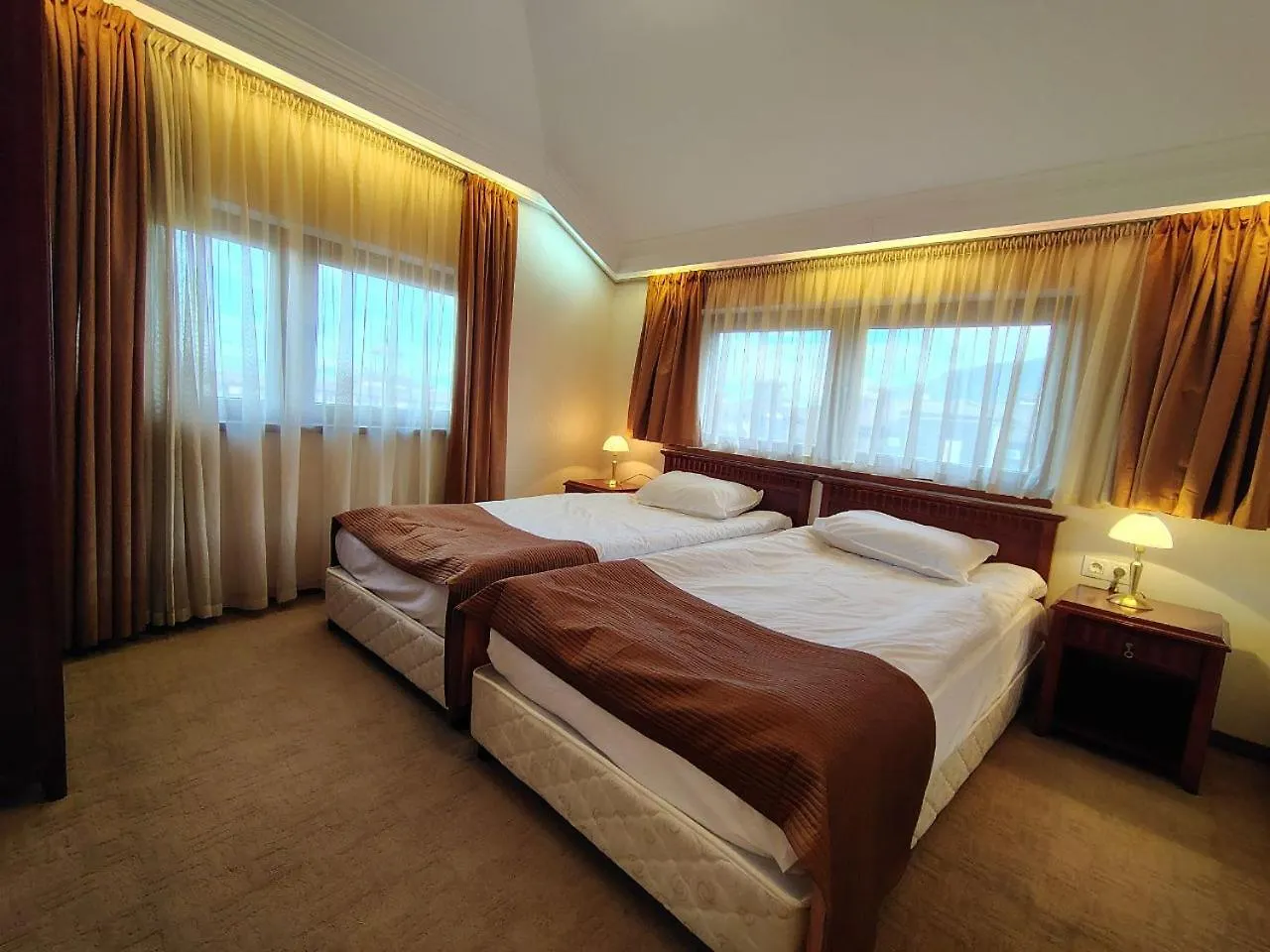 4 Rooms Apartment next to a Ski lift Bansko
