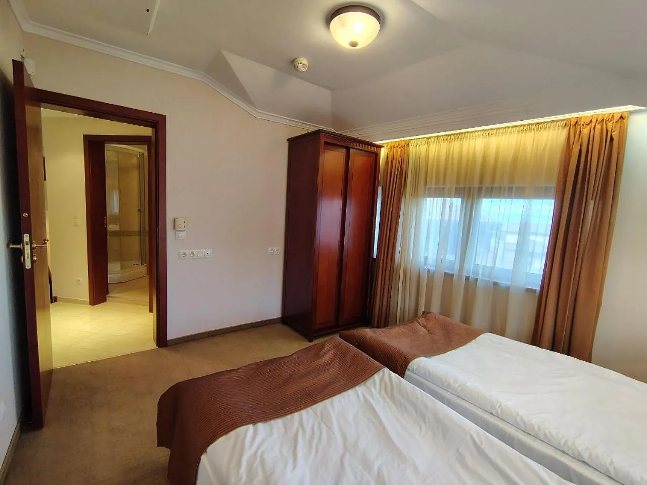 4 Rooms Apartment Next To A Ski Lift Bansko