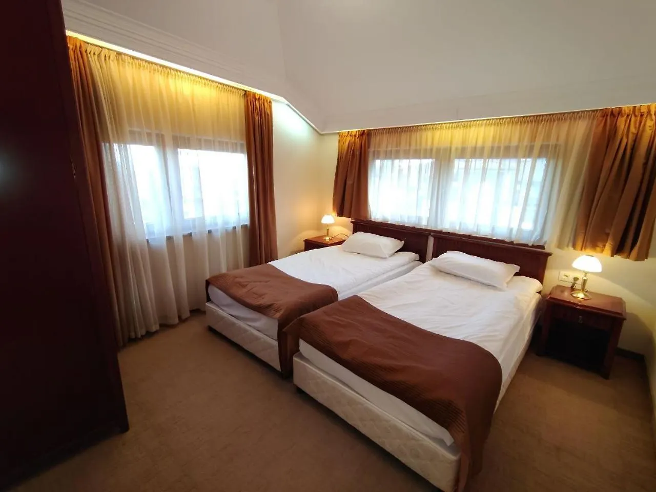 4 Rooms Apartment next to a Ski lift Bansko